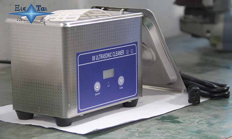 實驗室超聲波清洗機(jī)的提取、乳化作用_實驗室超聲波清洗機(jī)正確保養(yǎng)方法