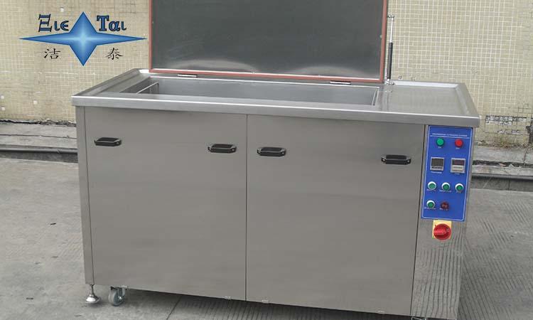 多槽超聲波清洗機發(fā)生器常見的問題及清洗機使用注意事項