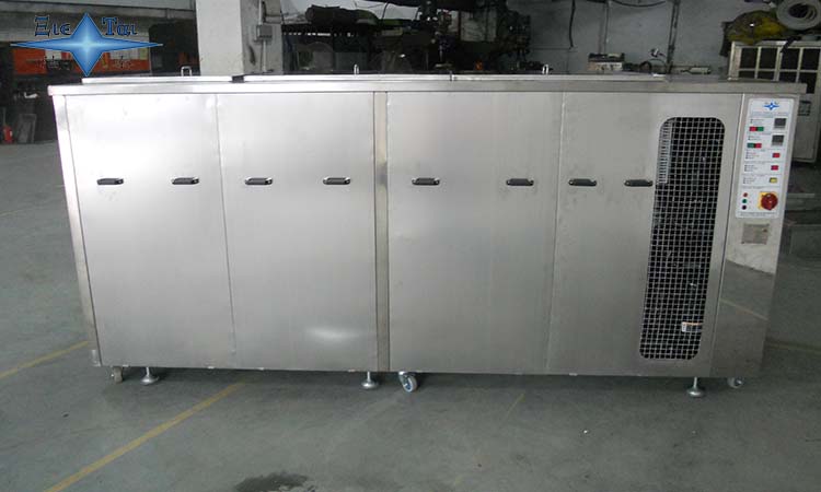 在哪里可以買到超聲波清洗機(jī)？真空碳?xì)淝逑礄C(jī)的除污工藝