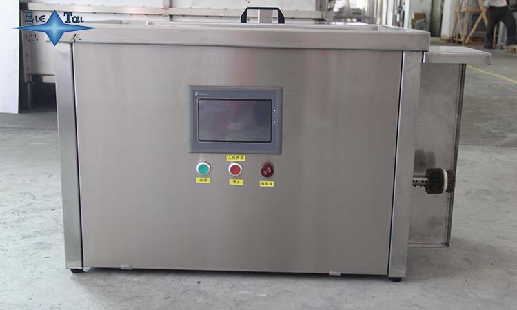 如何選擇使用工業(yè)超聲波清洗器的清潔劑？