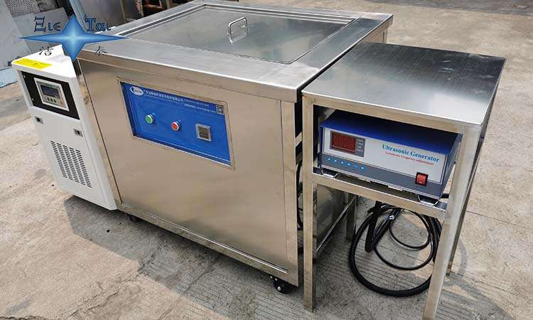 超聲波清洗機在食品加工行業(yè)的應(yīng)用及設(shè)備清潔方法