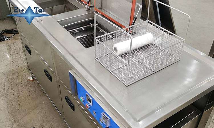 超聲波清洗機在食品加工行業(yè)的應(yīng)用，如何清洗食品加工設(shè)備？