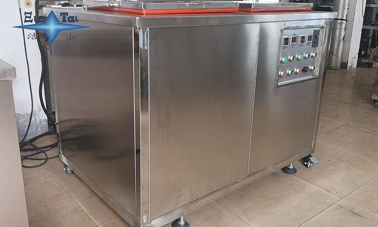 超聲波清洗設(shè)備的廣泛應(yīng)用領(lǐng)域：高效、全面的清潔解決方案