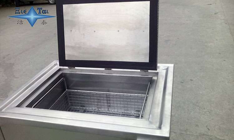 超聲波清洗技術(shù)在金屬化學(xué)儲罐清潔中的應(yīng)用與優(yōu)勢