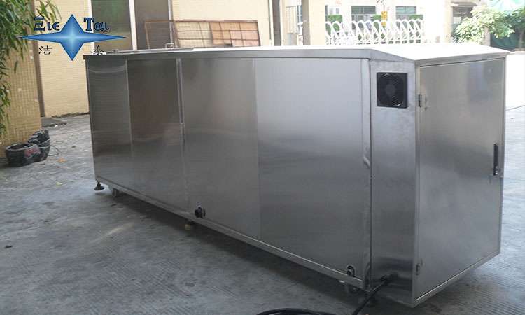 超聲波清洗機(jī)在光學(xué)鏡片清洗中的應(yīng)用及注意事項(xiàng)