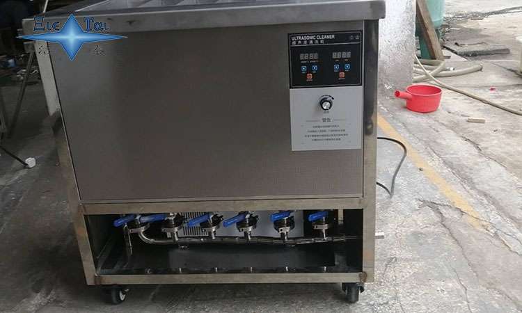 超聲波清洗機清洗工業(yè)五金件：水的更換周期探討