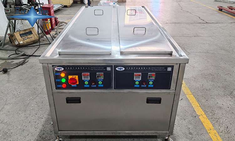 超聲波清洗機的機油選擇：類型、特性與應(yīng)用指南