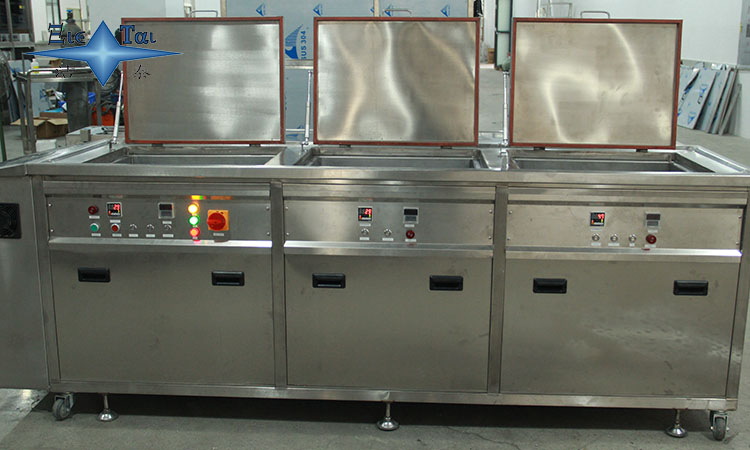 大型超聲波清洗機(jī)如何根治油污頑疾？潔泰非標(biāo)定制，讓清洗不再背鍋