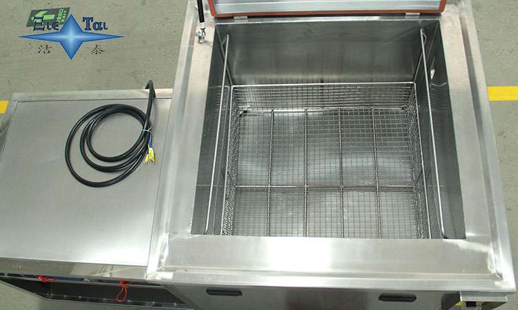 非標(biāo)定制超聲波清洗機(jī)：告別盲孔死角殘?jiān)?，潔泰為“疑難雜癥”工件提供終極清洗方案