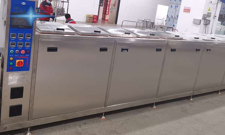 潔泰大型超聲波清洗機：從“逐件刷洗”到“批量高效”，效率提升8倍